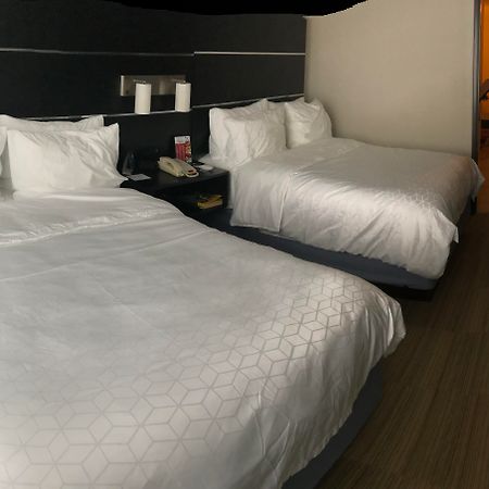 홀리데이 인 익스프레스 호텔 앤 스위트 메리빌 매리스빌 외부 사진